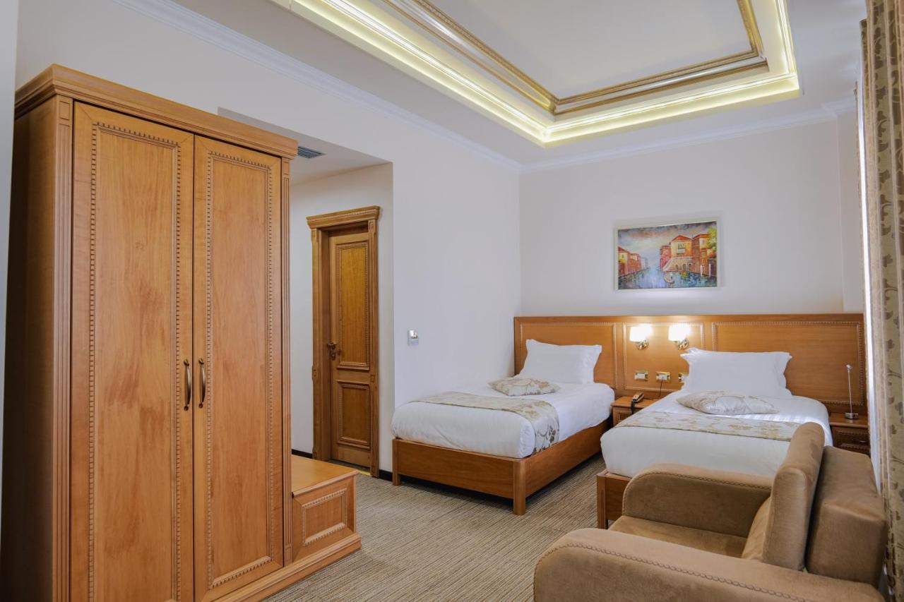 Hotel Boka Tiranë Luaran gambar