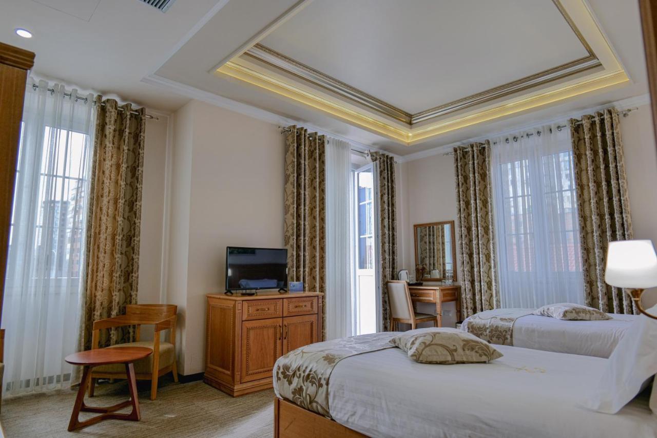 Hotel Boka Tiranë Luaran gambar