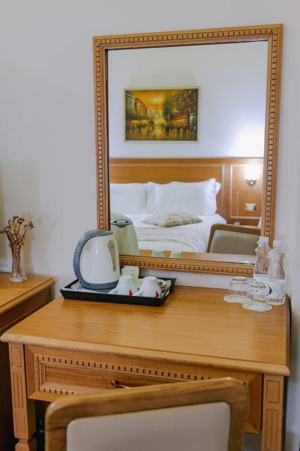 Hotel Boka Tiranë Luaran gambar