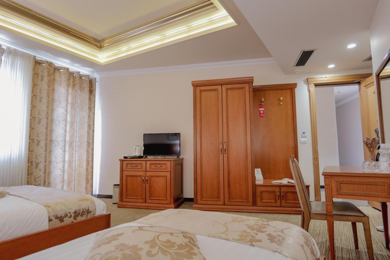 Hotel Boka Tiranë Luaran gambar